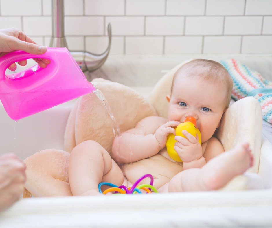 O rutină de baie potrivita pentru micuțul tău: 5 recomandări esențiale