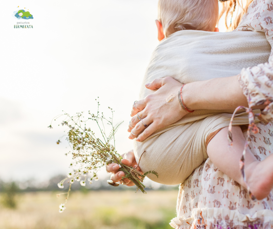 Babywearing Vara: Cele Mai Eficiente Metode de a Purtat Bebeluşul