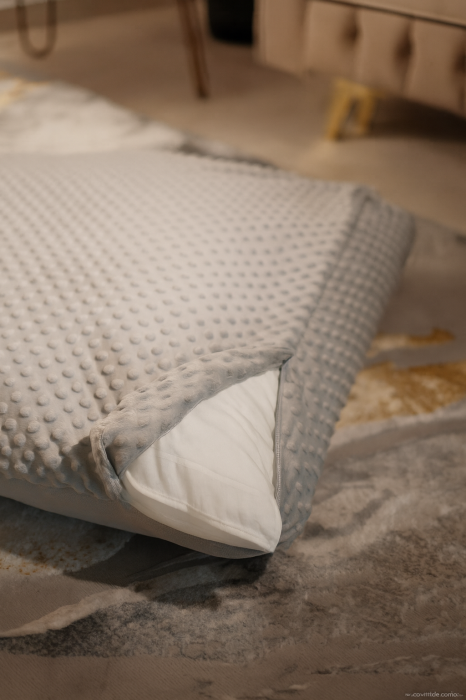 Perna Minky Premium pentru catei si pisici, talie medie si mica, cu Buzunar tip paturica, 80×70 cm [2]