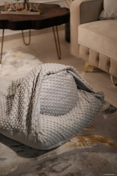 Perna Minky Premium pentru catei si pisici, talie medie si mica, cu Buzunar tip paturica, 80×70 cm [4]