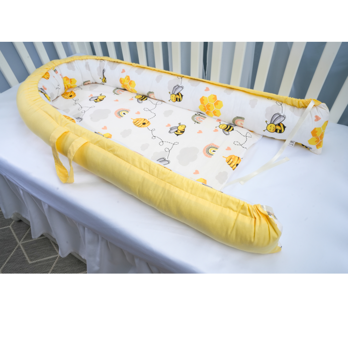 Babynest 0-6 luni bumbac 100% model albinute si galben, prindere cu siret si maner [3]