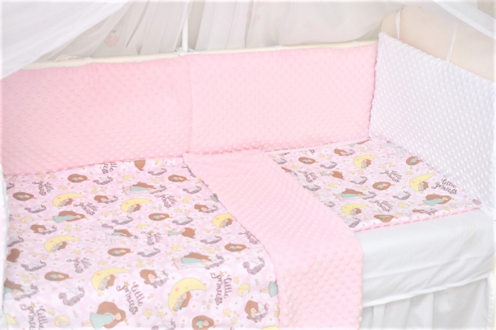 Lenjerie 3 piese patut 140x70 cm model printese si plus minky roz [2]