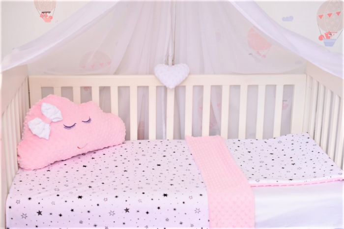 Lenjerie 3 piese patut 140x70 cm model stelute  si plus minky roz pal [2]