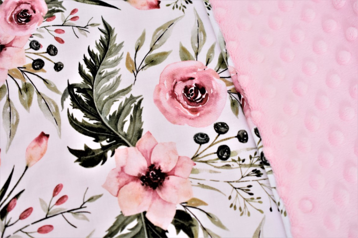 Pachet cadou Iepuras Paste si paturica model trandafiri, plus roz pal [4]