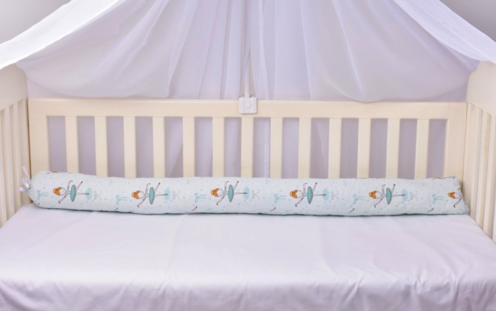 Set Aparatoare bumbac model balerine mici pe fond verde 180x33 cm si rulou 120 cm [4]