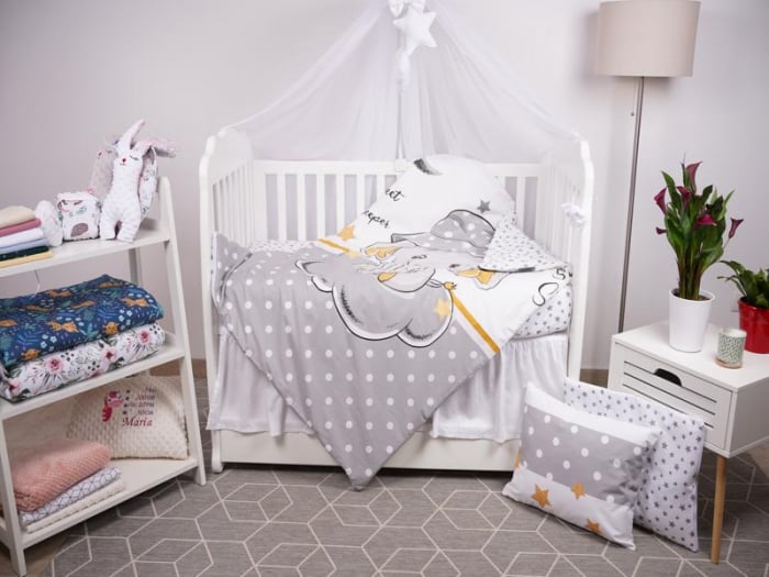 Set lenjerie 4 piese model Elefantel si stelute gri patut 140x70 cm [1]