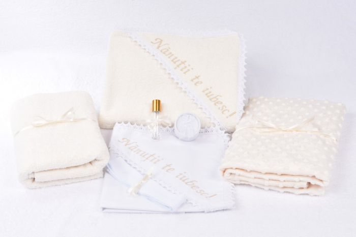 Trusou botez 7 Piese Ivory [2]