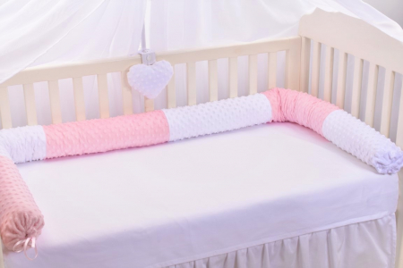Aparatori Patut Bebe - Aparatori tip rulou minky alb/roz