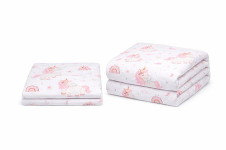Lenjerie 2 piese pătuț incastrabil(140x60 cm) pentru grădiniță sau creșă, bumbac 100%, model Unicorni