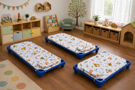 Lenjerie 2 piese pătuț stivuibil(133x58 cm) pentru grădiniță sau creșă, bumbac 100%, model Animăluțe [2]