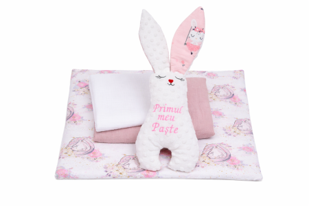 Cadouri - Pachet cadou bebelus Iepuras Paste , 2x scutece muselina, pernuta plata, model Unicorni