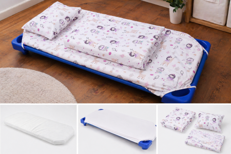 Lenjerie Pat Stivuibil Gradinita - Pachet Set lenjerie 3 piese model fetite patut stivuibil + saltea patut stivuibil + protectie impermeabila