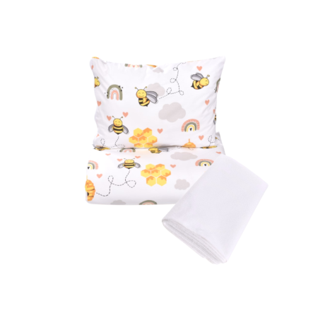 Lenjerie Pat Gradinita - Pachet Set lenjerie 3 piese patut stivuibil 131x55x3 cm, bumbac 100% model albinute+ protectie impermeabila