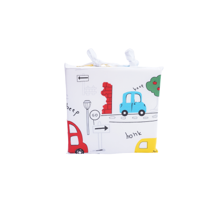 Produse uz frecvent - Pernuță scaun grădiniță bumbac model urs în balon cu prindere șiret 28x28 cm