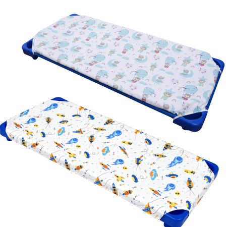 Set 2 cearșafuri, bumbac 100%, pentru pătuț stivuibil(133x58 cm)din creșe sau grădinițe-Model Ursuleți în balon si Comete