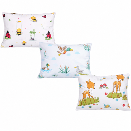 Fata de Perna Copii - Set 3 huse pernuță 40x28 cm, bumbac 100%, grădiniță sau creșă, copii–Model Rățuște, Căprioare și Albinuțe-buburuze