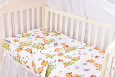 Set complet lenjerie 5 piese pentru patut incastrabil gradinita model caprioare [1]