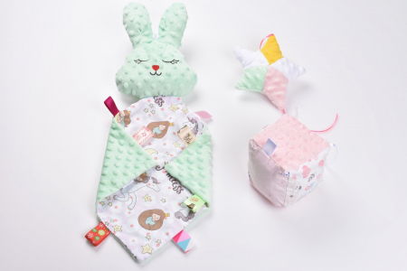 Decorul camerei - Set jucarii si accesorii fetite M10