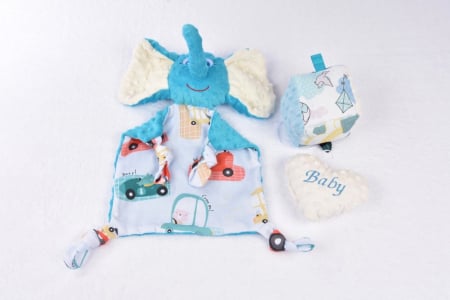 Decorul camerei - Set jucarii si accesorii M25