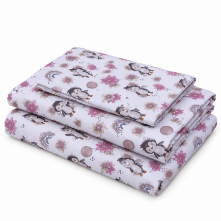 Set lenjerie 3 piese bumbac 100%, pentru pătuț stivuibil grădiniță, model Pinguini cu flori-ediție limitată [1]