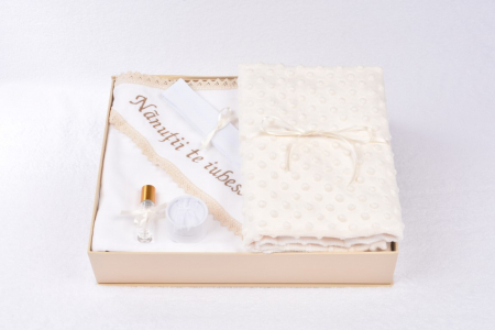 Trusou botez - Trusou botez 7 Piese Muselina