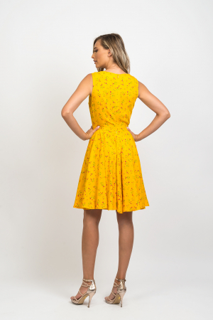Rochie Sorina clos scurta galbena cu flori fucsia [2]