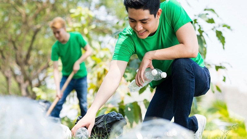 ofriti timpul voluntar