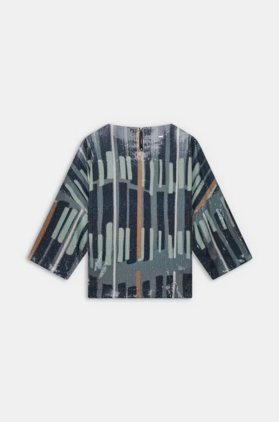 Bluza dama Anekke 43282-111  Bluza verde cu imprimeu geometric și un finisaj subtil strălucitor, care adaugă un stil modern și original. Croiul lejer și mânecile scurte creează o siluetă confortabilă și ușoară. O piesă cu caracter care luminează orice look. Perfectă pentru a adăuga o notă artistică și sofisticată ținutei tale de zi cu zi.  Compoziție 95,1% POLIESTER 4,9% ELASTAN CĂPTUȘEALĂ: 100% POLIESTER Modelul Bluza dama Anekke 43282-111 poate fi vazut si probat in magazinul Paolo Botticelli din Shopping City  Ramnicu Valcea si comandat online pe www.pbotticelli.ro [1]