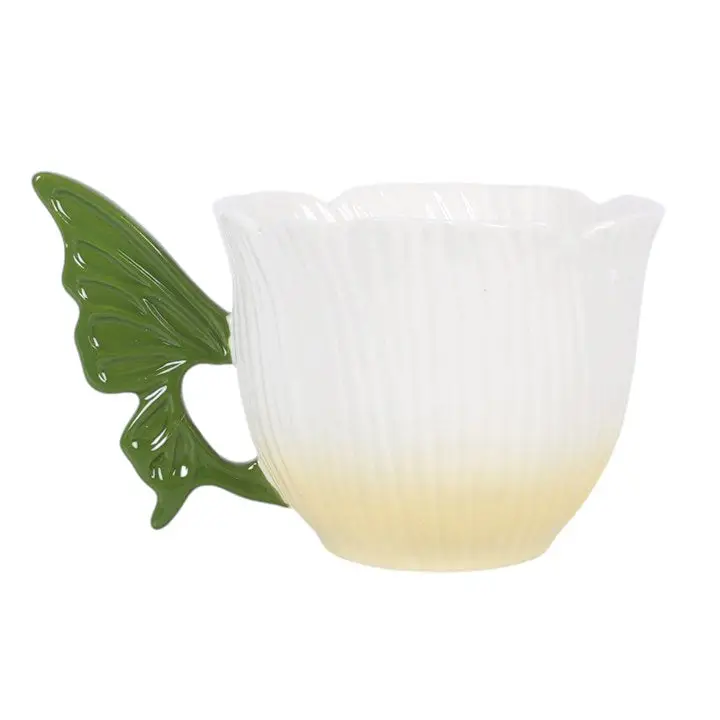 Cana ceai cu aripi de zână a florilor 71727 [1]