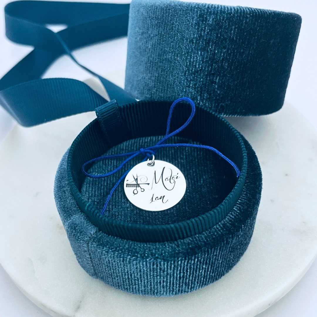 Banut argint pentru mot personalizat cu numele Matei [2]