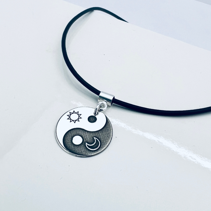 Lantisor snur piele naturala banut argint personalizat Ying si Yang [4]