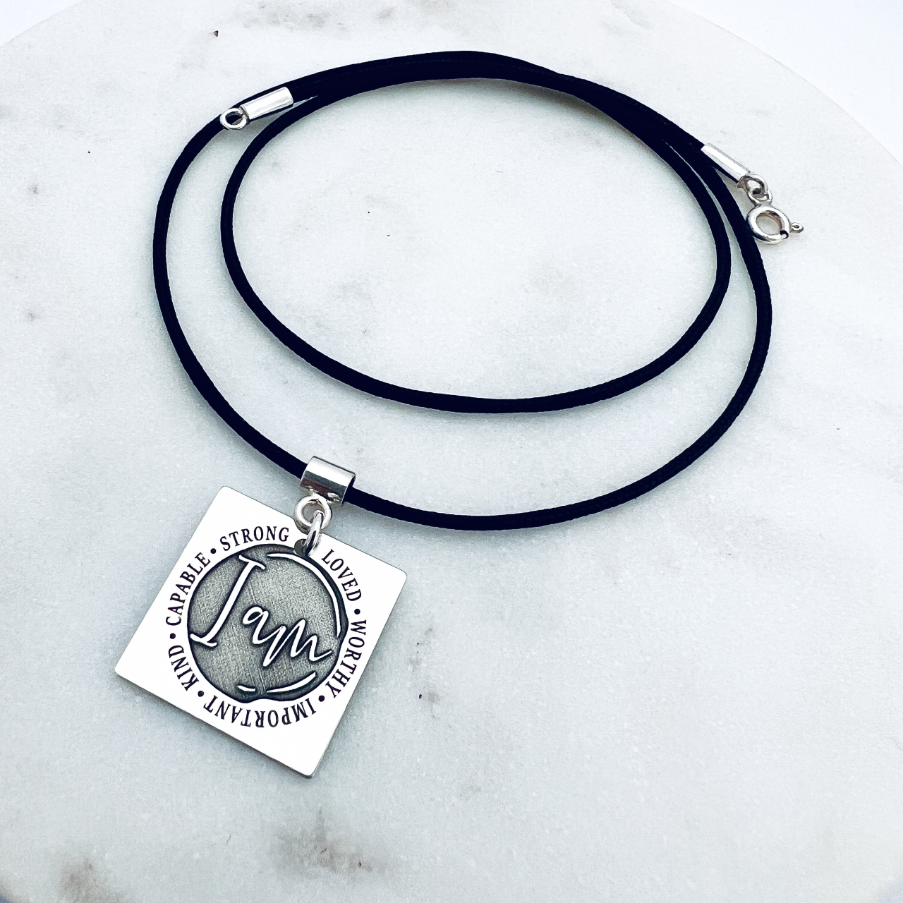 Colier piele personalizat pentru barbati I am [3]