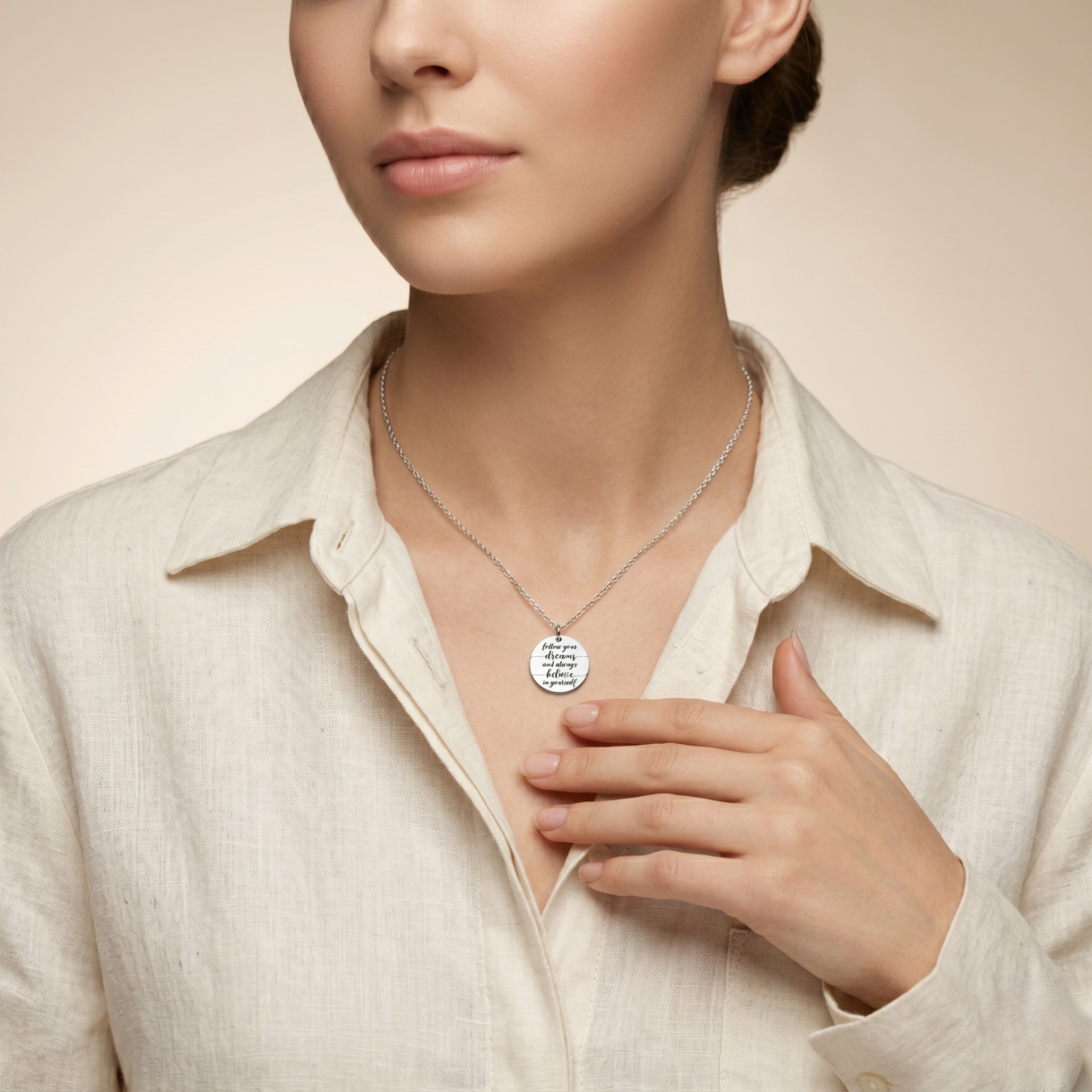 Colier personalizat argint gravat Follow your Dreams [3]