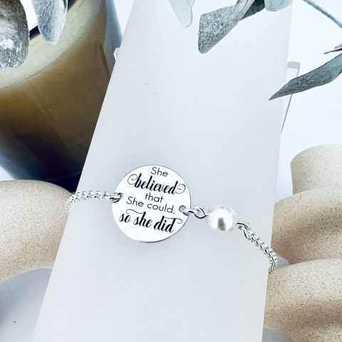 Bratara personalizata argint & perla She Believed she Could [1]