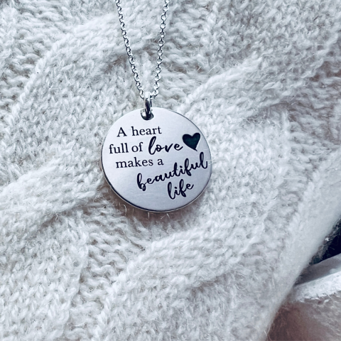 Cadouri adolescenti - Colier argint personalizat - A Heart full of Love