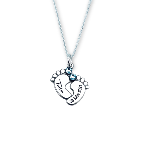 Cadouri personalizate – prietena / surori - Colier din argint personalizat cu talpite bebe – nume si data