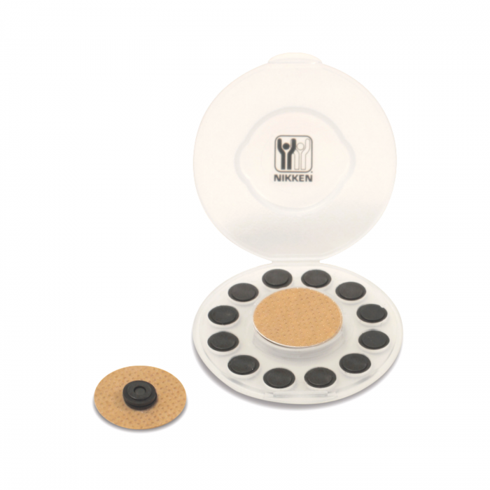 Plasturi magnetici Kenko PowerMini® 750 Gauss, Nikken, 12 bucăţi (diametru 1 cm), încorporează tehnologia magnetică patentată DYNAFLUX® [2]