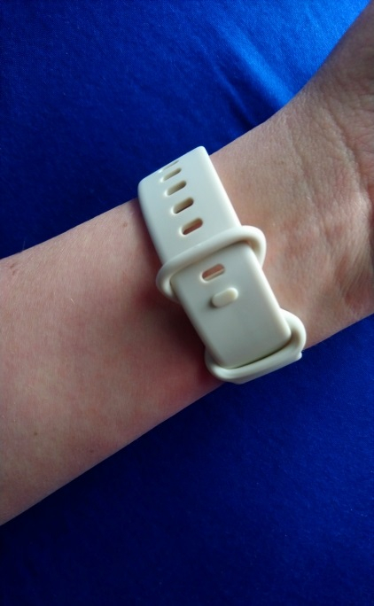 Curea silicon compatibil Fitbit Versa 3 - L, Alb, Quick Release [2]