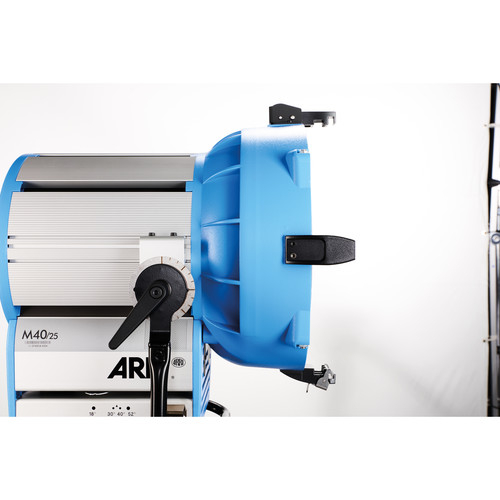 Arri Sursa de iluminare PAR HMI M40/25 4000W/2500W [16]
