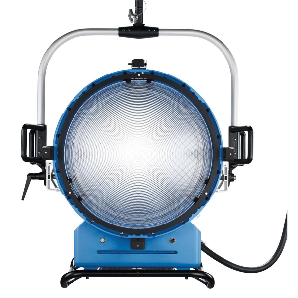 Arri HMI Fresnel Daylight 18/12 [2]