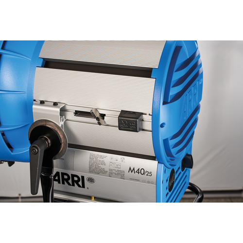 Arri Sursa de iluminare PAR HMI M40/25 4000W/2500W [21]