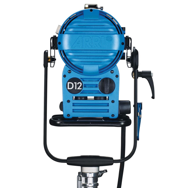 Arri Sursa de iluminare HMI Fresnel True Blue D12 [5]