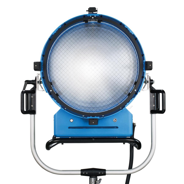 Arri HMI Fresnel Daylight 18/12 [8]