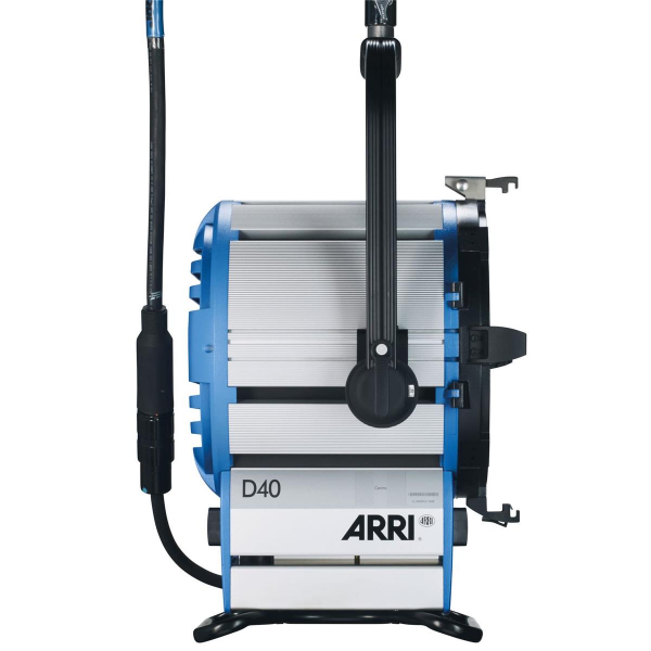 Arri Sursa de iluminare HMI Fresnel True Blue D40 [9]