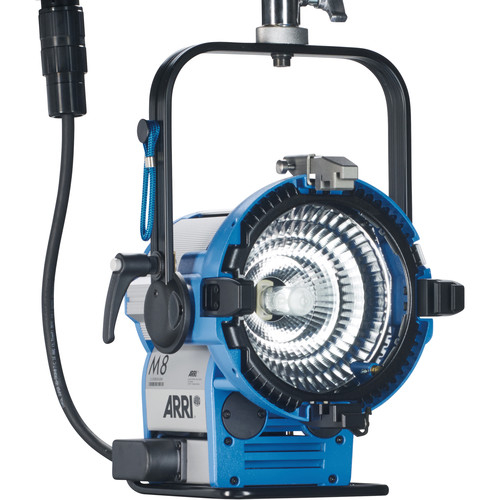 Arri Sursa de iluminare PAR HMI M8 800W [10]