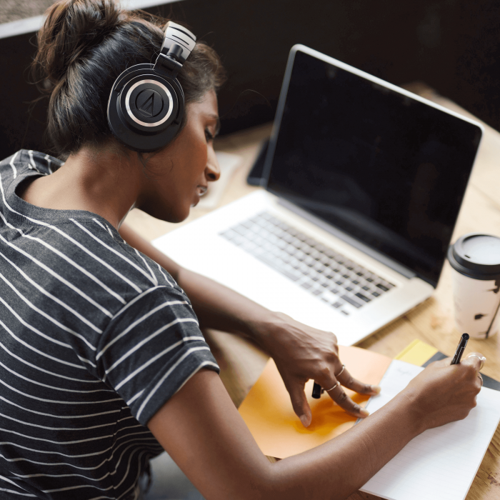 Audio-Technica ATH-M50xBT2 Casti bluetooth noise canceling [5]
