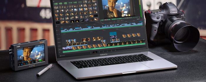 Blackmagic Video Assist 5" 12G HDR Recorder/Monitor [8]