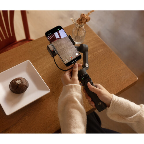 DJI Osmo Moblie 7P stabilizator pentru telefon [6]