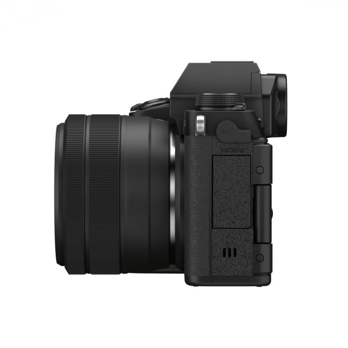 Fujifilm X-S10 cu obiectiv XF 15-45mm [5]