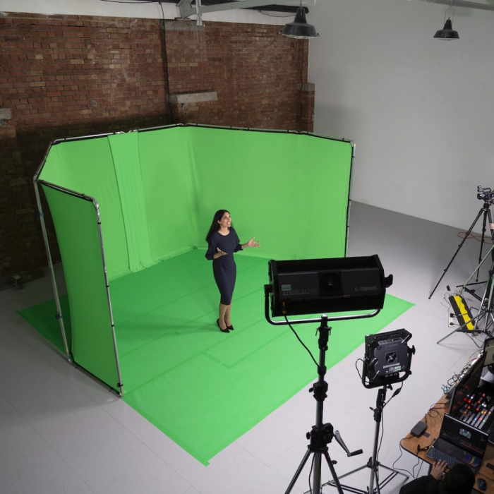 Fundal de podea din vinil 1,37m x 4m Chroma Key Green [9]